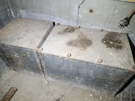 Ligne Maginot - FOUR A CHAUX - FAC - (Ouvrage d'artillerie) - Entrée des hommes
Local annexe post 1940
Réservoir indeterminé