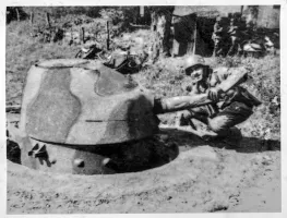 Ligne Maginot - T2 - (Cuve pour arme d'infanterie) - Photo de la tourelle démontable
(à confirmer)
