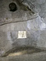 Ligne Maginot - VALABRES - (Abri) - Le créneau avec au dessus une aération.