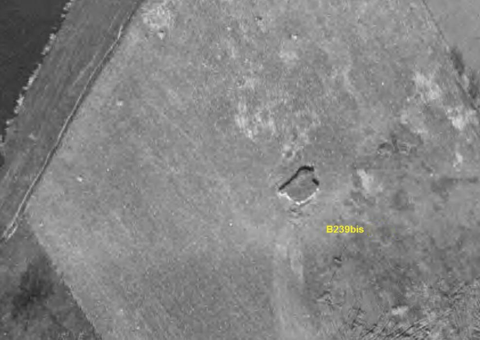 Ligne Maginot - B239bis - La FERME BLANCHE (Blockhaus pour canon) -  - IGN - Géoportail 1965