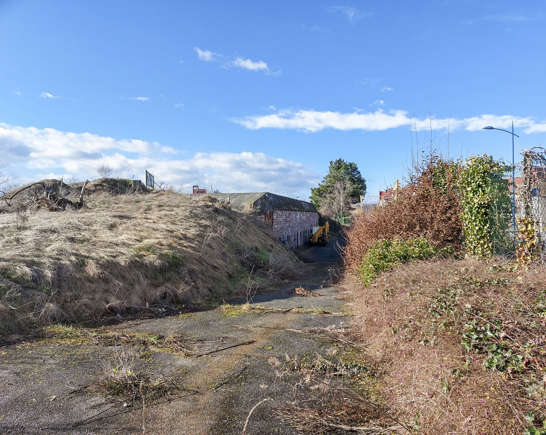 Ligne Maginot - ALGOLSHEIM - ABBATUCCI - (Blockhaus pour arme infanterie) - L'ancien abri à munitions M.R 4 en arrière du blockhaus - Gregory Fuchs