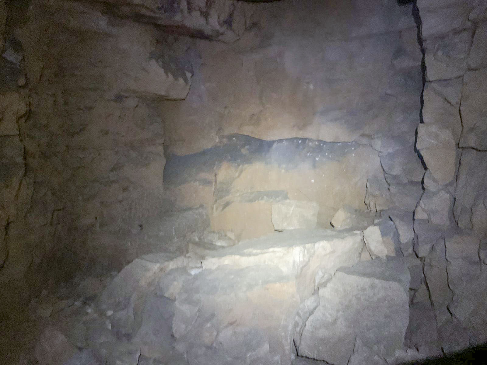 Ligne Maginot - CARRIERE DE LA FERME CHOPPEY (III/132° RIF) - (PC de Quartier) - Intérieur de la cave Est - Alexis Locatelli