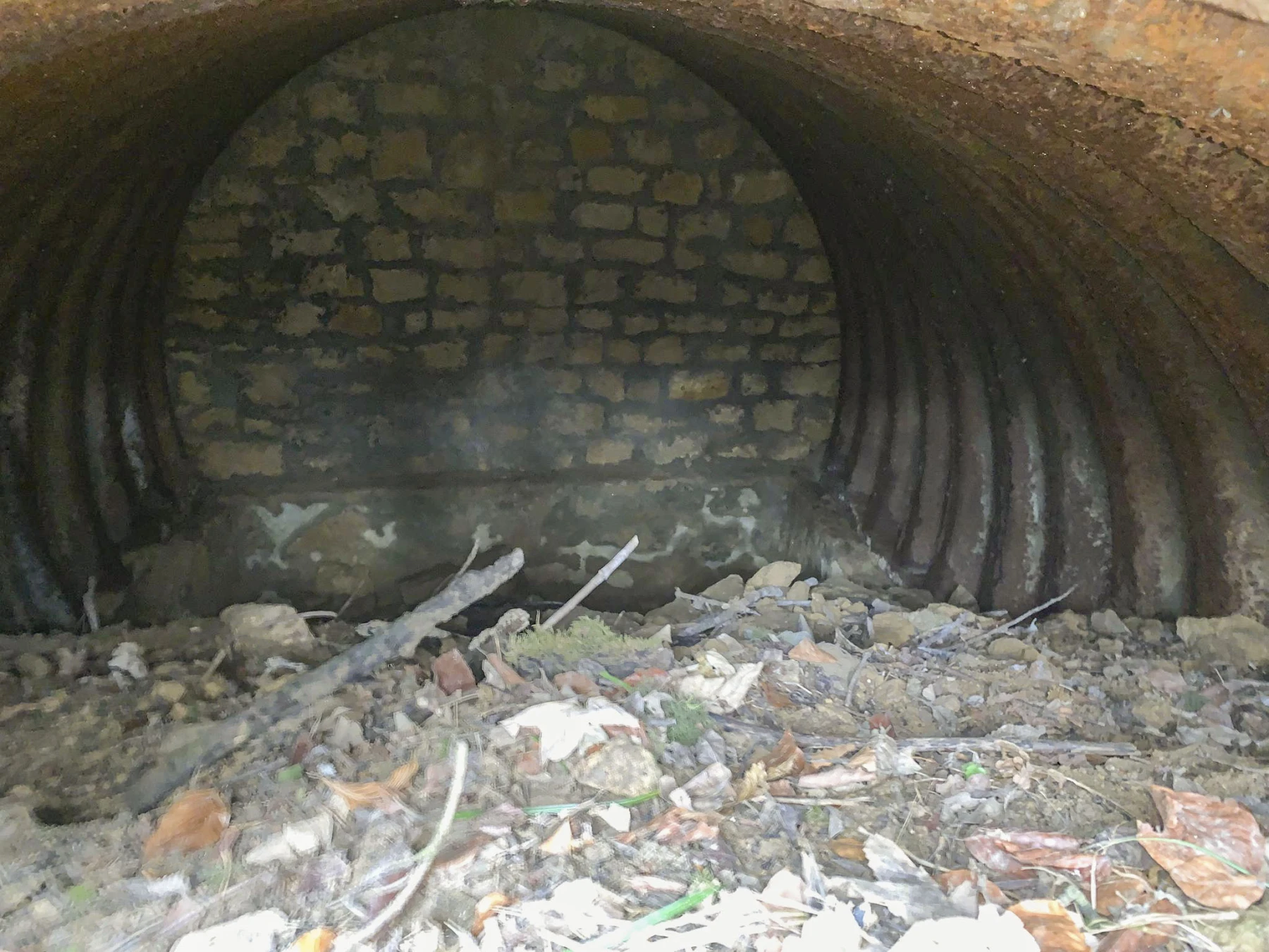 Ligne Maginot - SERROUVILLE (SOUS-SECTEUR AUMETZ - 128° RIF) - (PC de Sous-Secteur) - Abri de stockage 2
Partie gauche - Alexis Locatelli