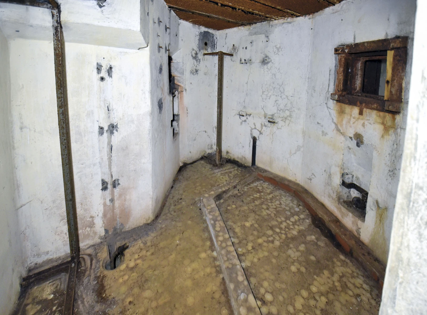 Ligne Maginot - WINECKERTHAL OUEST - (Casemate d'infanterie - Double) -  - Ludovic KNAPP