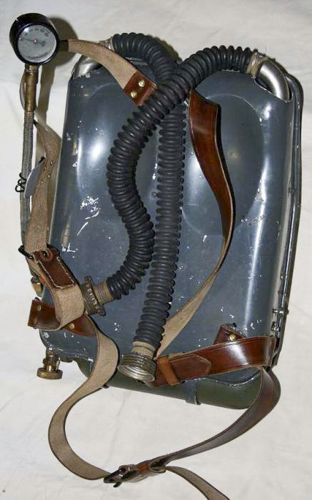 Ligne Maginot - Appareil isolant FENZY modèle 36 - Appareil respiratoire isolant utilsé dans les ouvrages Maginot