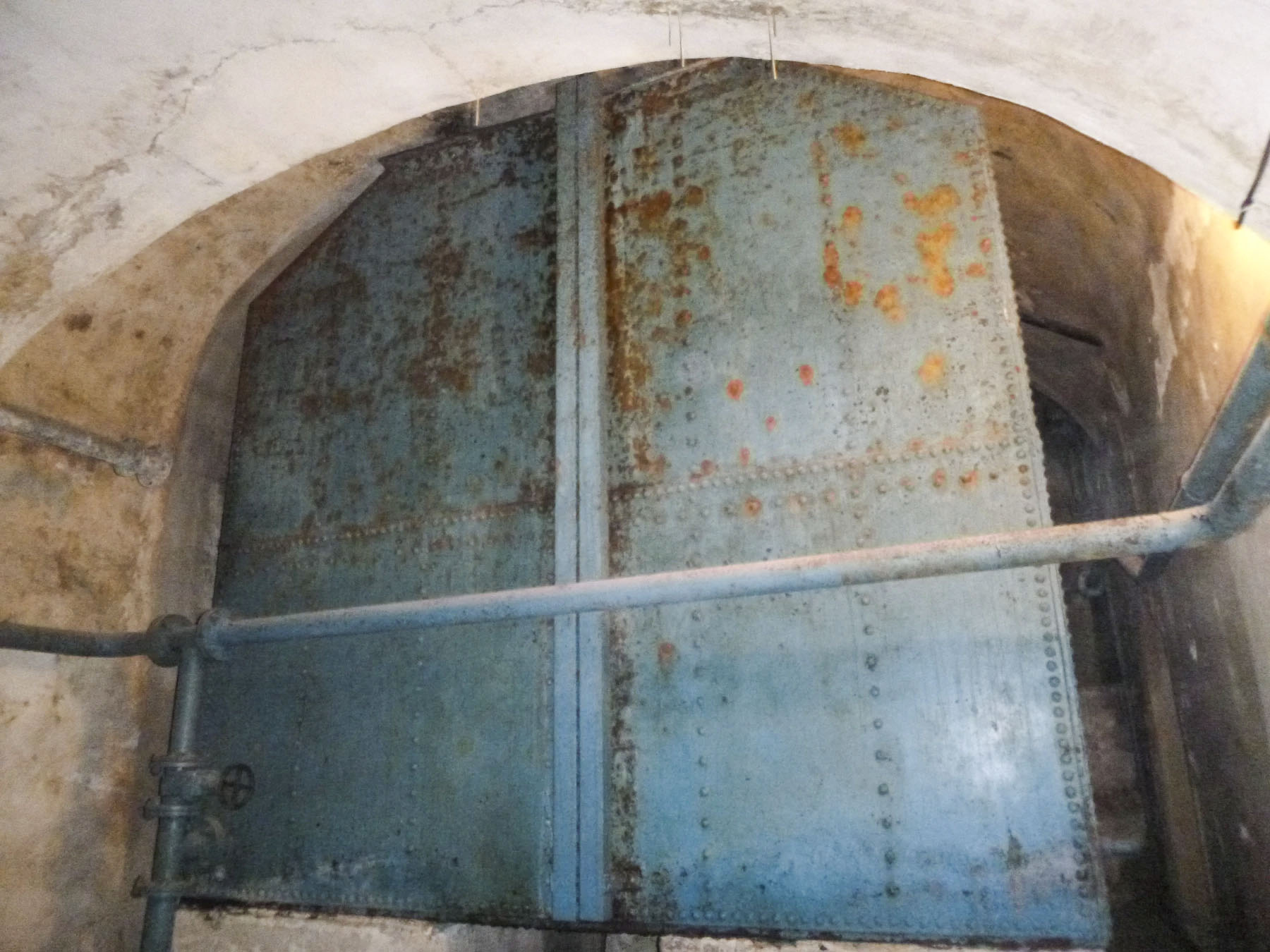 Ligne Maginot - FOUR A CHAUX - FAC - (Ouvrage d'artillerie) - Réservoir d'eau pour la caserne 4 - Luc Jacquemin