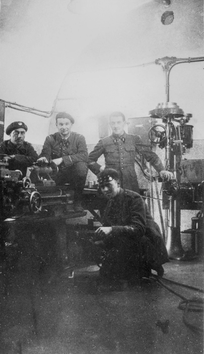 Ligne Maginot - BOUSSE - A24 - (Ouvrage d'infanterie) - L'atelier de l'ouvrage, décembre 1939
AC Geoffroy - Inconnu