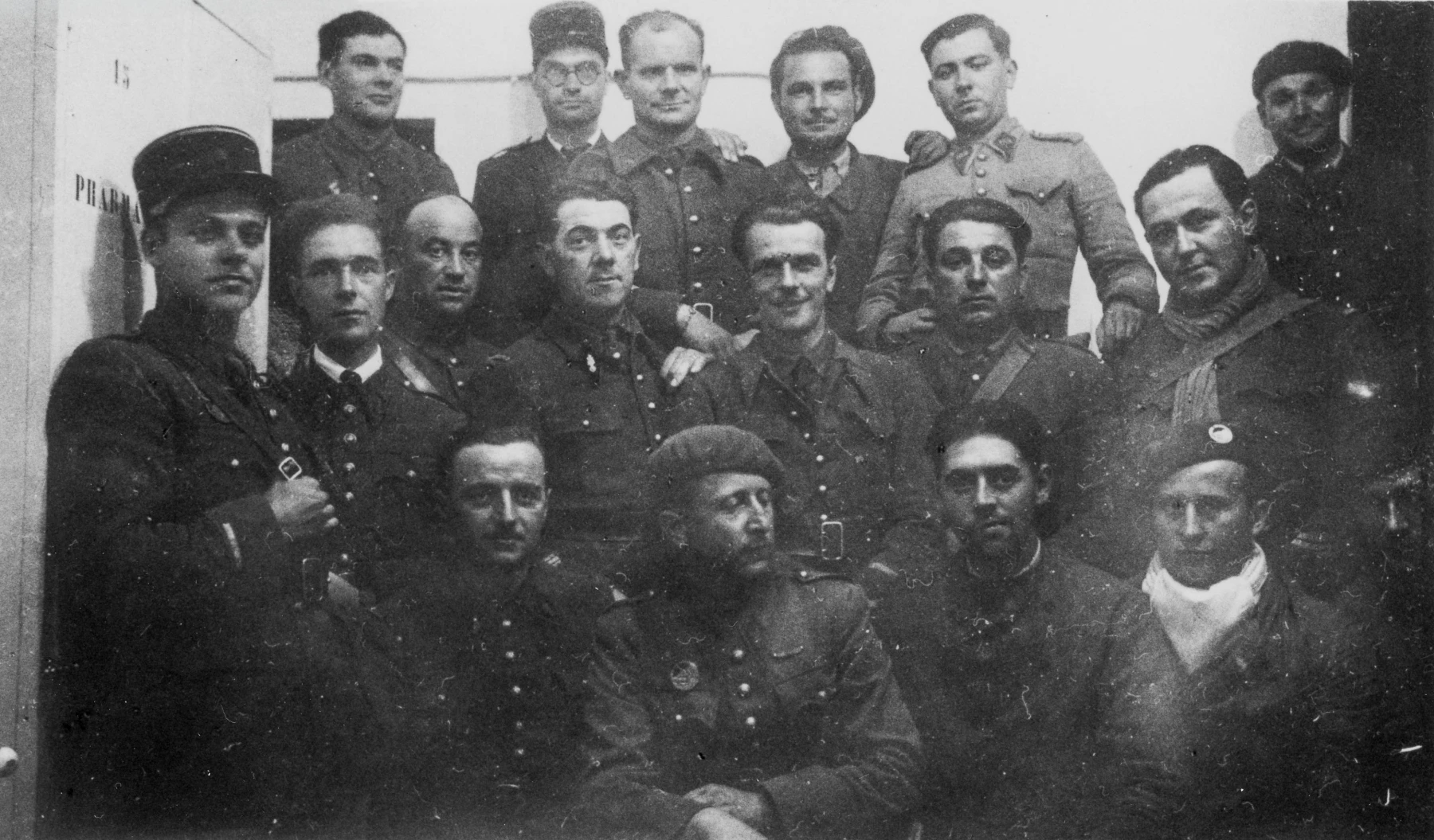 Ligne Maginot - BOUSSE - A24 - (Ouvrage d'infanterie) - Officiers et sous-officiers
Octobre 1938 - Inconnu