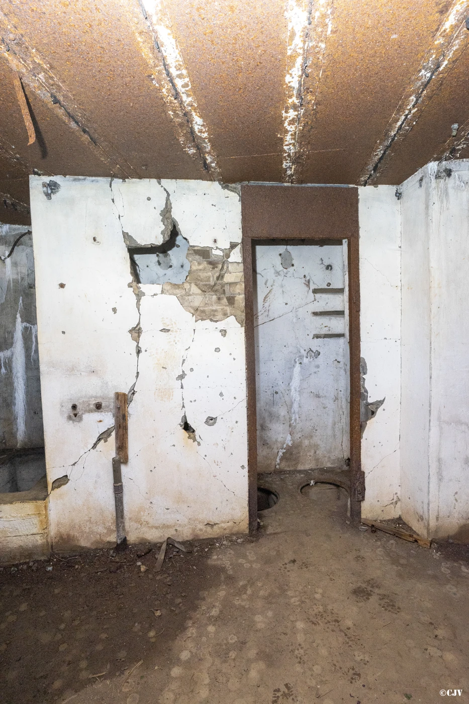 Ligne Maginot - WINDSTEIN - (Casemate d'infanterie - Double) - Toilette - Lia VERMEULEN